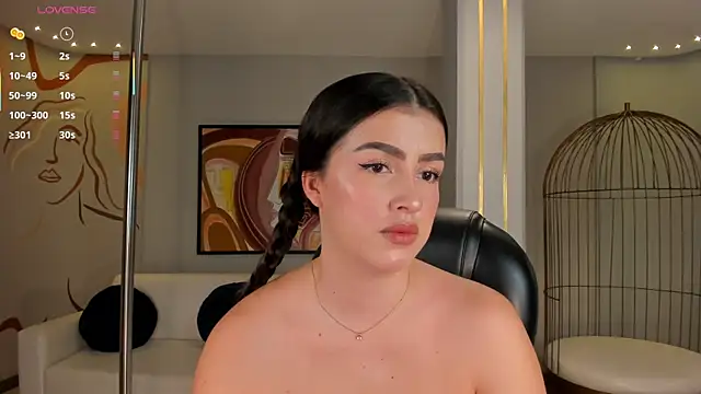 Snapshot of PaulinaSantos_ chatting on 8, 7, 2026 PaulinaSantos online show from 8, 7, 2026