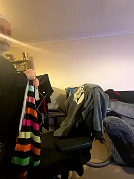 LondonTeffy online show from 3, 12, 2024