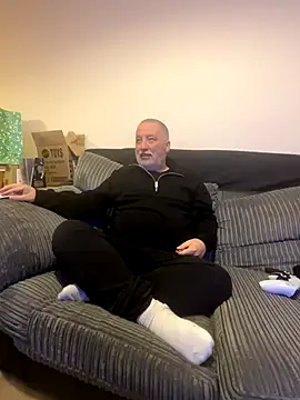 LondonTeffy online show from 23, 10, 2025