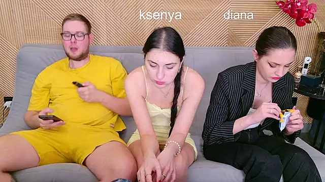 Ksenny online show from 2, 5, 2026
