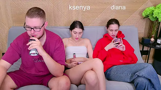 Ksenny online show from 13, 5, 2026