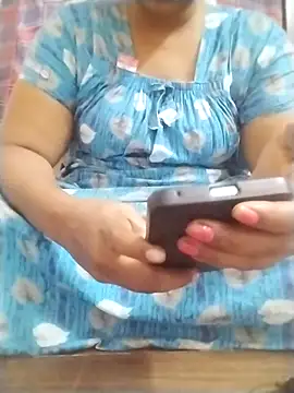 Tamilpriya46 online show from 12, 9, 2025