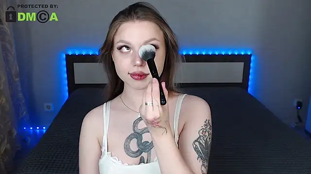 RonnieMilles online show from 28, 7, 2026