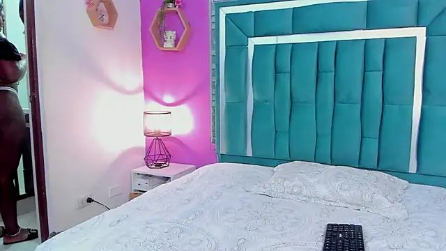 LORENSCOLLINS online show from 17, 12, 2025