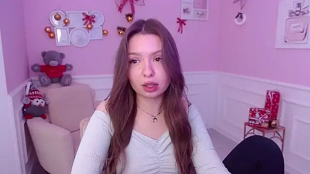 LucySkilar online show from 30, 12, 2024