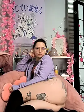 mamiedonuts online show from 4, 3, 2025