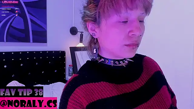 Snapshot of hey_noraly chatting on 12, 5, 2026 hey noraly online show from 12, 5, 2026