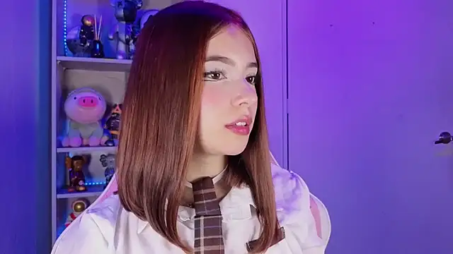 Snapshot of EmilyMiller_ chatting on 6, 11, 2025 EmilyMiller online show from 6, 11, 2025