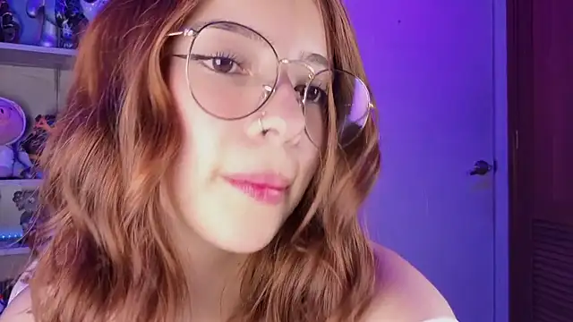 Snapshot of EmilyMiller_ chatting on 27, 11, 2025 EmilyMiller online show from 27, 11, 2025