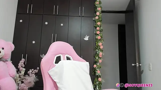 Soyqueen online show from 21, 9, 2025
