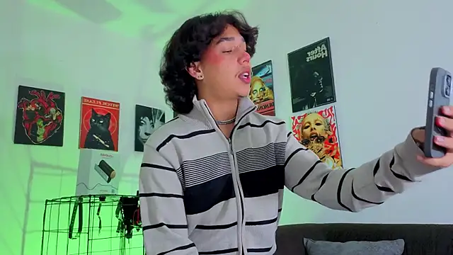 Snapshot of GaelOconner chatting on 25, 10, 2025 GaelOconner online show from 25, 10, 2025