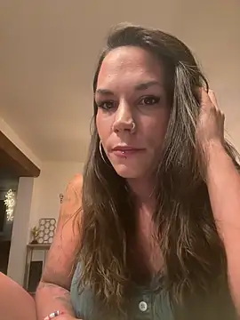 Snapshot of Lady_Knaller chatting on 10, 6, 2026 Lady Knaller online show from 10, 6, 2026