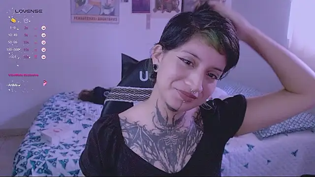 Snapshot of _Apola_77 chatting on 1, 12, 2024  Apola 77 online show from 1, 12, 2024