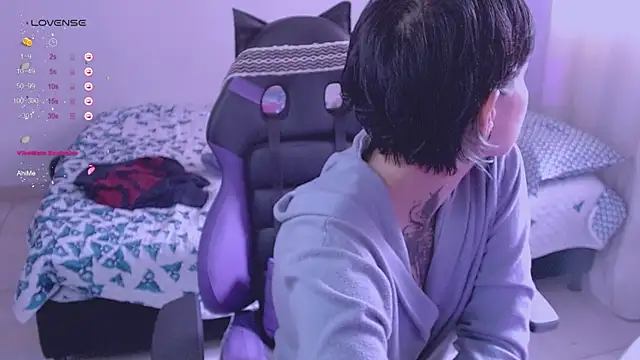 Snapshot of _Apola_77 chatting on 4, 12, 2024  Apola 77 online show from 4, 12, 2024