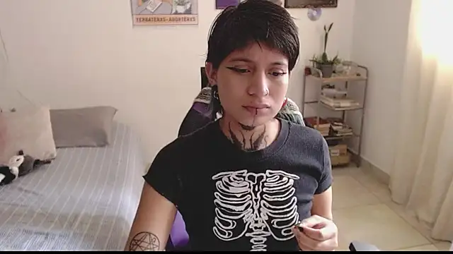 Snapshot of _Apola_77 chatting on 19, 1, 2025  Apola 77 online show from 19, 1, 2025