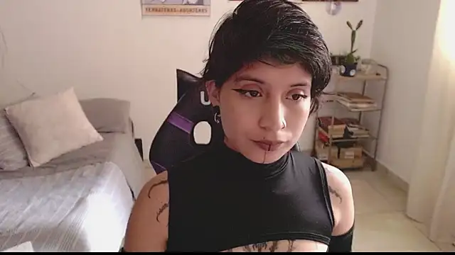 Snapshot of _Apola_77 chatting on 25, 1, 2025  Apola 77 online show from 25, 1, 2025