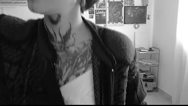 Snapshot of _Apola_77 chatting on 8, 2, 2025  Apola 77 online show from 8, 2, 2025