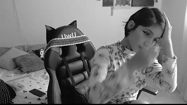 Snapshot of _Apola_77 chatting on 22, 2, 2025  Apola 77 online show from 22, 2, 2025