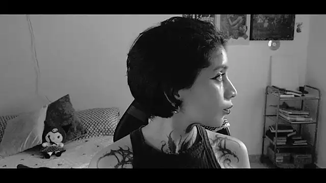 Snapshot of _Apola_77 chatting on 24, 2, 2025  Apola 77 online show from 24, 2, 2025