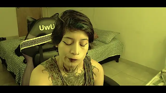 Snapshot of _Apola_77 chatting on 28, 2, 2025  Apola 77 online show from 28, 2, 2025