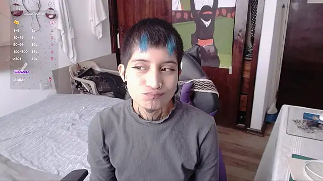 Snapshot of _Apola_77 chatting on 21, 10, 2025  Apola 77 online show from 21, 10, 2025