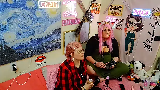 Blakelytgirl online show from 1, 4, 2026