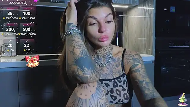tattooedBabyy online show from 9, 1, 2025