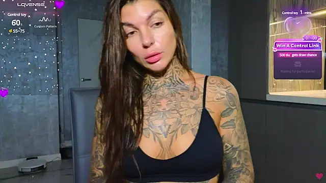 tattooedBabyy online show from 15, 1, 2025