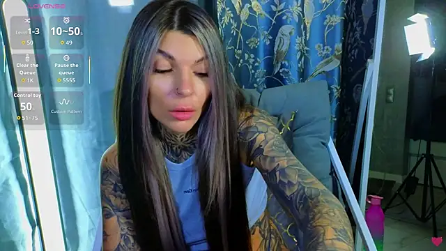 tattooedBabyy online show from 10, 10, 2025