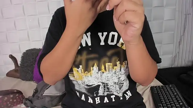 sharon strom online show from 28, 12, 2024