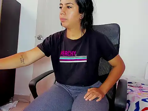 skinnyanai2 online show from 19, 12, 2025