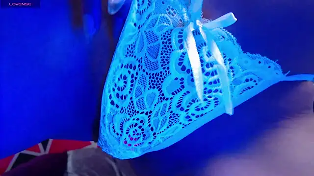 Lion        online show from 17, 12, 2024