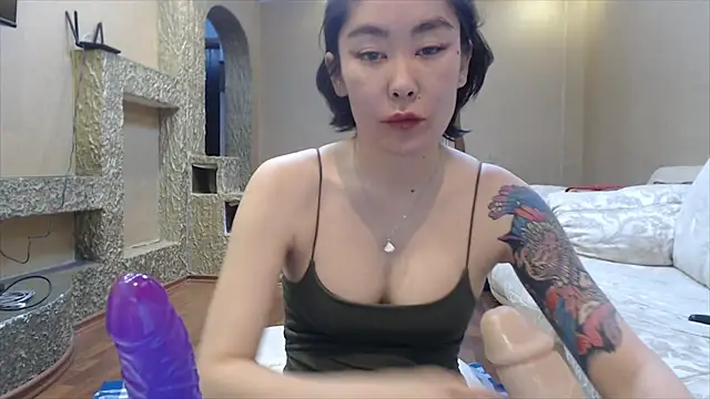 Kunimitsuu  online show from 16, 2, 2025
