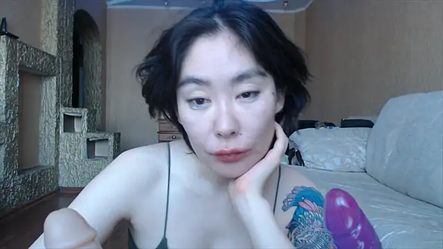 Kunimitsuu  online show from 23, 2, 2025