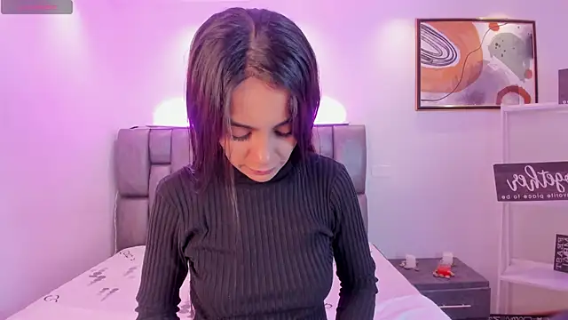 martina mancini online show from 5, 3, 2025