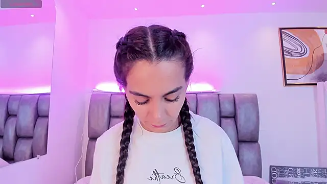 martina mancini online show from 13, 9, 2025