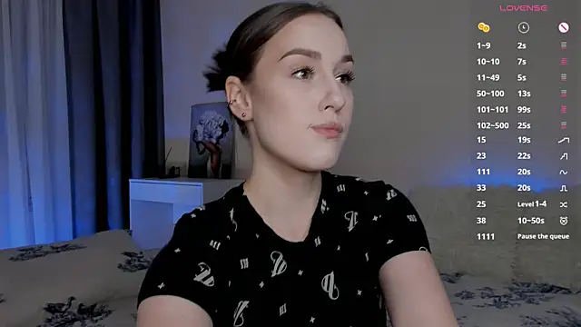 Snapshot of _RocketWay_ chatting on 12, 1, 2025 RocketWay online show from 12, 1, 2025