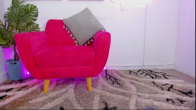 Miakhalifa 7 online show from 2, 2, 2026