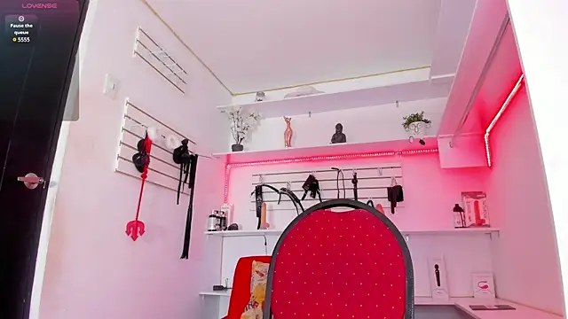 Alejandra Dunn online show from 30, 1, 2025