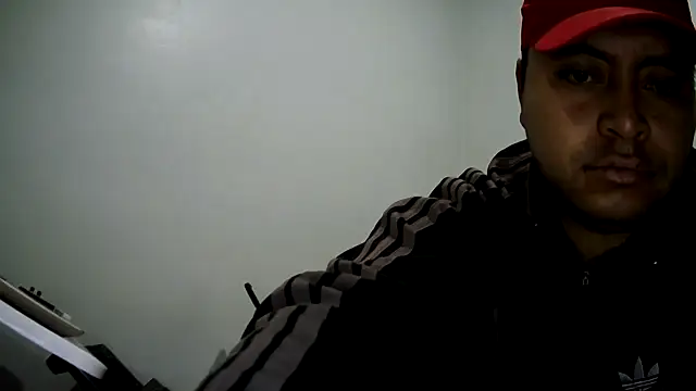 Snapshot of Potro23hotzen chatting on 7, 1, 2025 Potro23hotzen online show from 7, 1, 2025