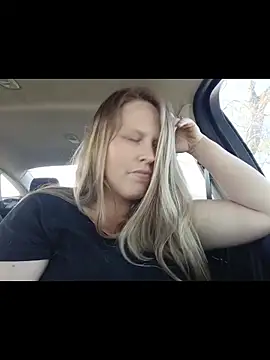 Cumonkatie online show from 4, 4, 2026