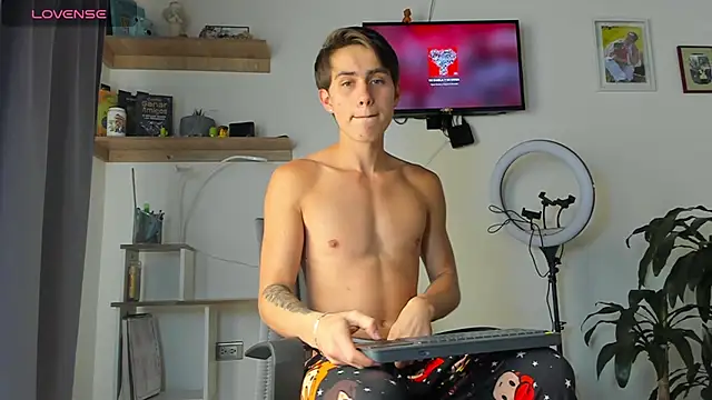 manucute 23  online show from 24, 11, 2025