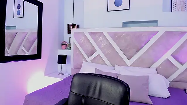 Oriana Guzman online show from 26, 5, 2026