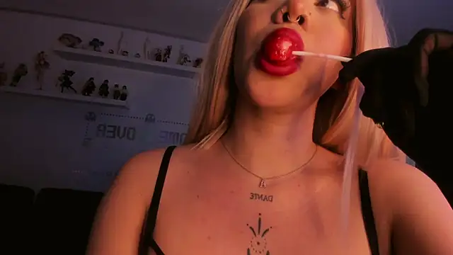 albaismynameX online show from 10, 12, 2024