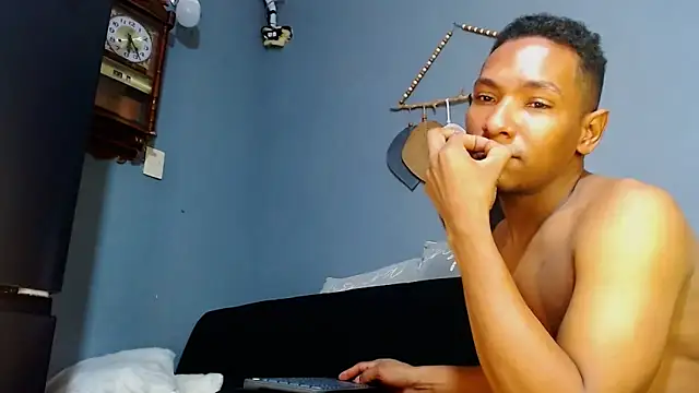 Snapshot of Grandeygruesa1 chatting on 17, 2, 2025 Grandeygruesa1 online show from 17, 2, 2025