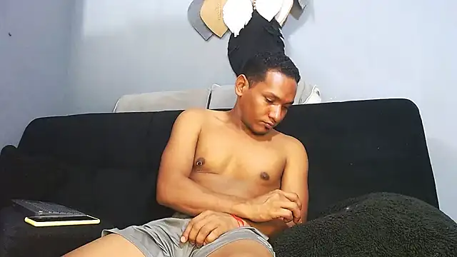 Snapshot of Grandeygruesa1 chatting on 17, 12, 2025 Grandeygruesa1 online show from 17, 12, 2025