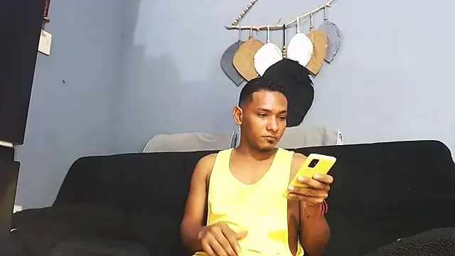 Snapshot of Grandeygruesa1 chatting on 5, 2, 2026 Grandeygruesa1 online show from 5, 2, 2026