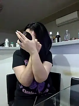 Milf Abigail online show from 3, 10, 2025