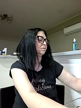 Snapshot of Milf_Abigail chatting on 3, 3, 2026 Milf Abigail online show from 3, 3, 2026