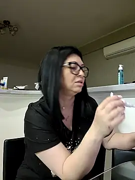 Snapshot of Milf_Abigail chatting on 4, 3, 2026 Milf Abigail online show from 4, 3, 2026